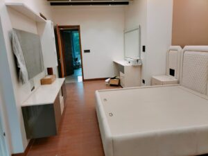 f6b51f7c-9e7d-485c-82da-dc9999f7762b